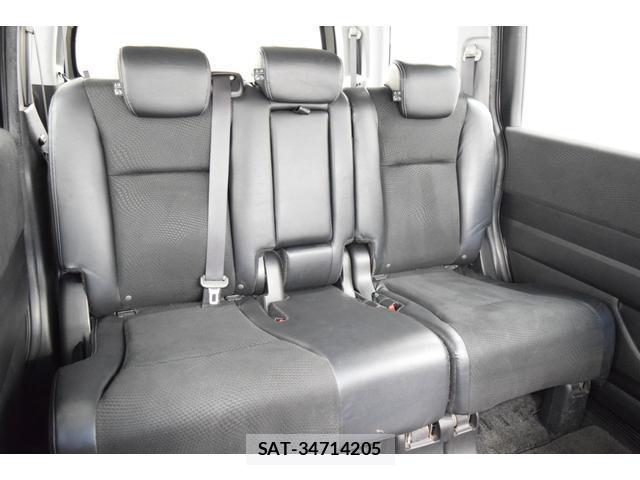 Honda e 2013-06 8055352-18