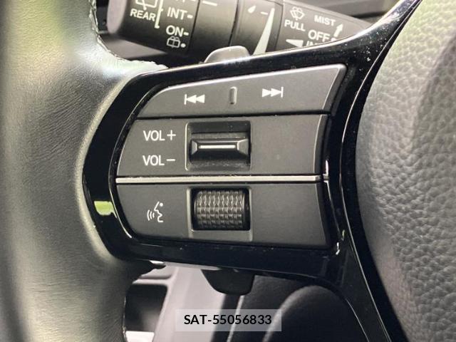 Honda e 2024-02 8056117-17
