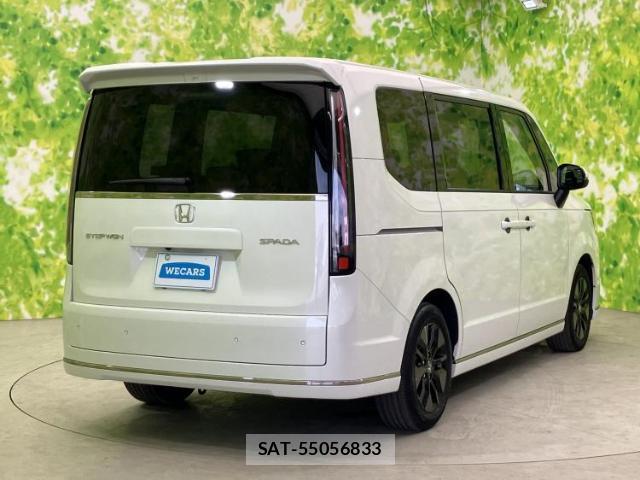Honda e 2024-02 8056117-2