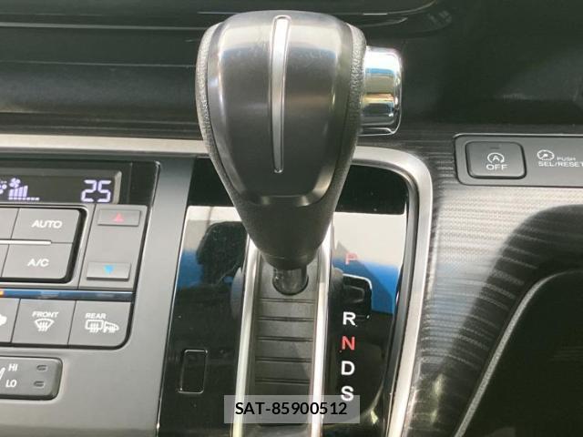 Honda e 2016-07 8056230-17