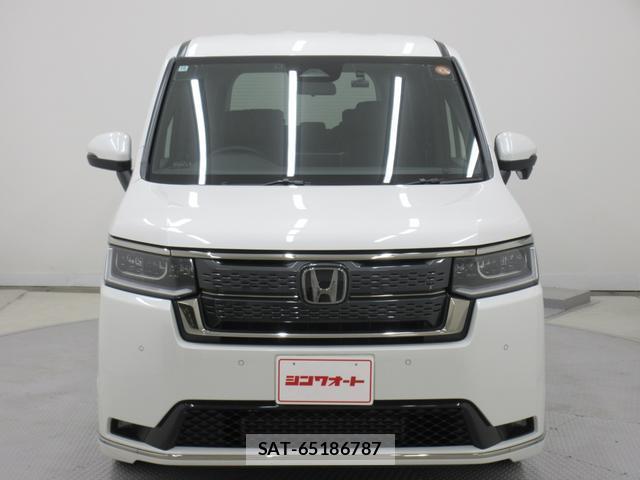 Honda e 2025-10 8053435-1