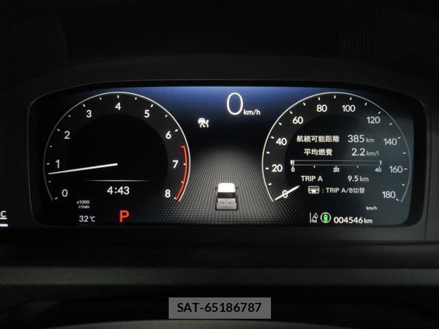 Honda e 2025-10 8053435-14