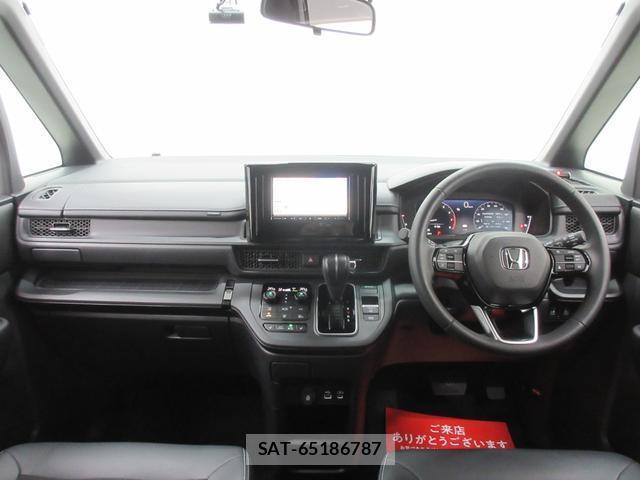Honda e 2025-10 8053435-9