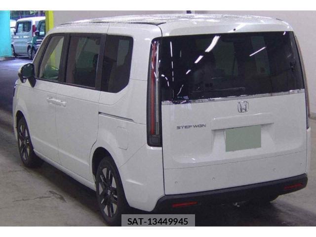 Honda e 2026-06 8053543-5