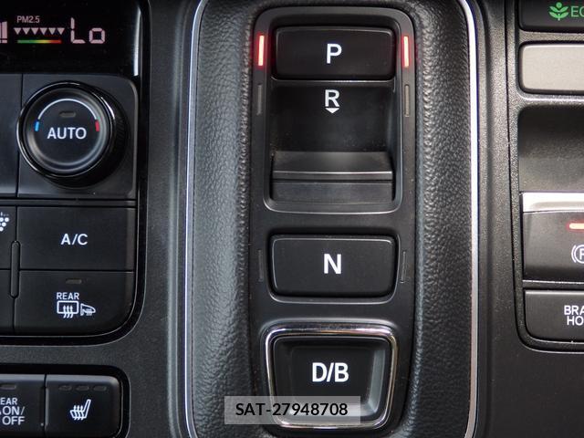 Honda e 2025-01 8053585-13