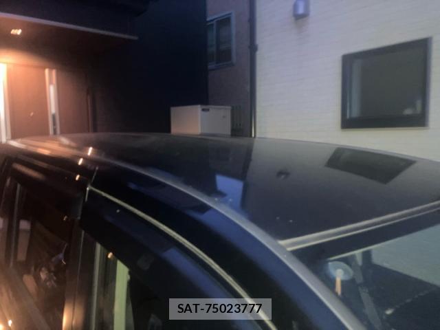 Honda e 2011-10 8053919-2