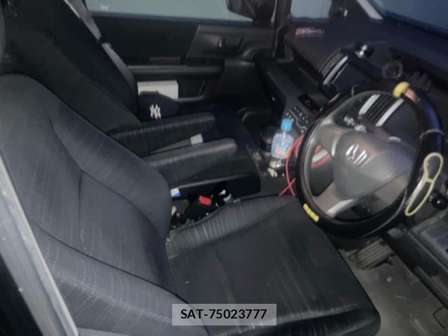 Honda e 2011-10 8053919-9
