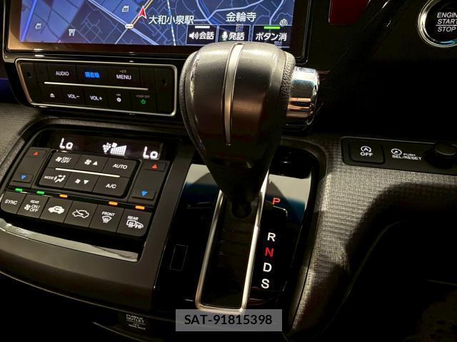 Honda e 2020-10 8054379-8