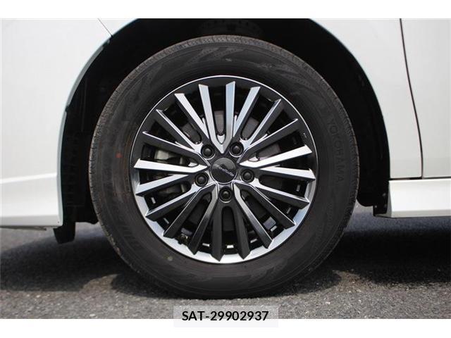 Honda e 2019-03 8054936-16