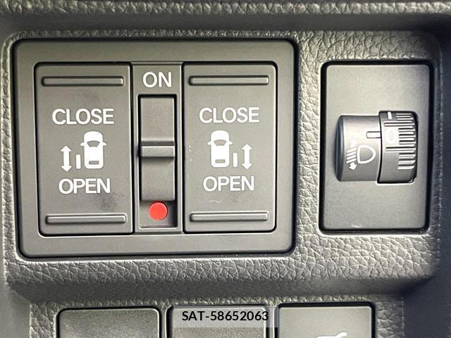 Honda e 2024-02 8056072-4