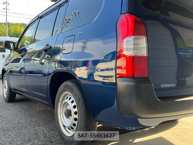 Toyota SUCCEED 2017-03 8053937-10