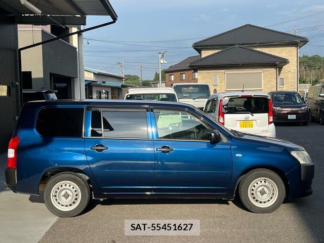 Toyota SUCCEED 2017-03 8053937-7