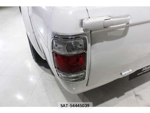 Nissan SUNNY TRUCK 1991-03 8054388-10