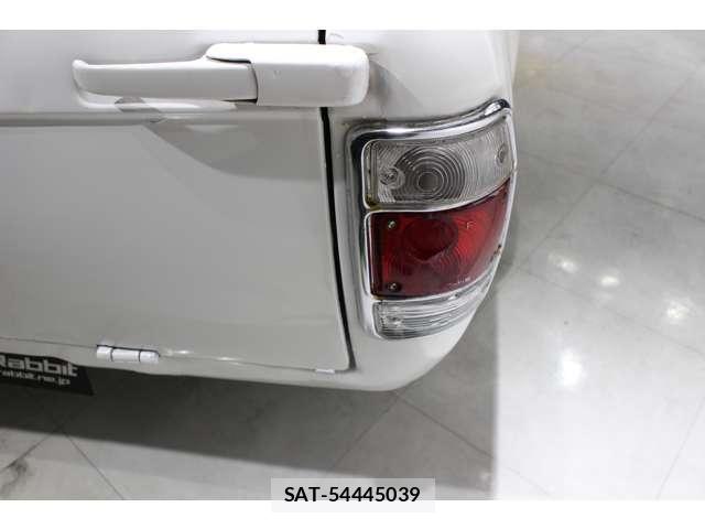 Nissan SUNNY TRUCK 1991-03 8054388-11