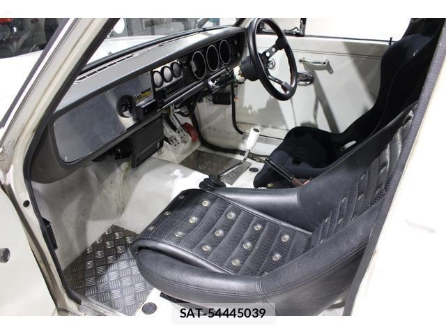 Nissan SUNNY TRUCK 1991-03 8054388-6