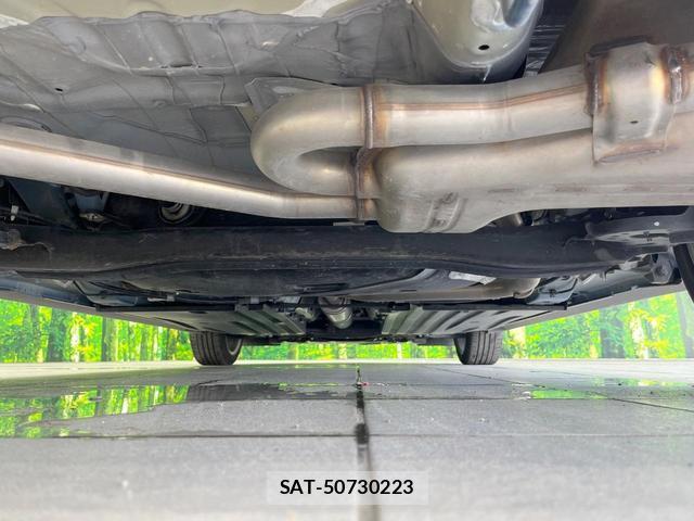 Suzuki SWIFT 2021-08 8053848-18