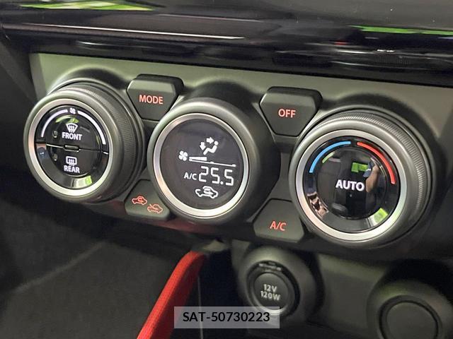 Suzuki SWIFT 2021-08 8053848-3