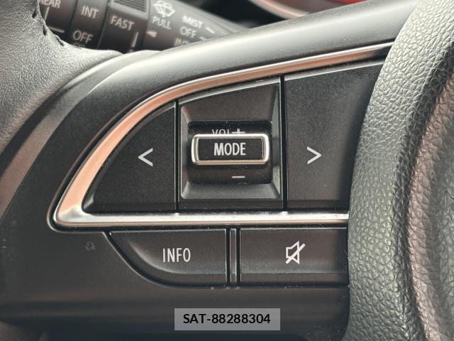 Suzuki SWIFT 2019-07 8054148-13
