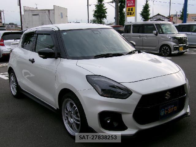Suzuki SWIFT 2023-06 8054295-6