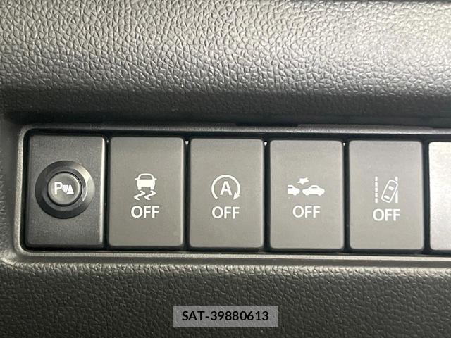Suzuki SWIFT 2018-11 8055167-6