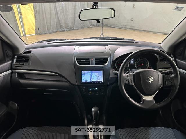 Suzuki SWIFT 2013-02 8055801-6