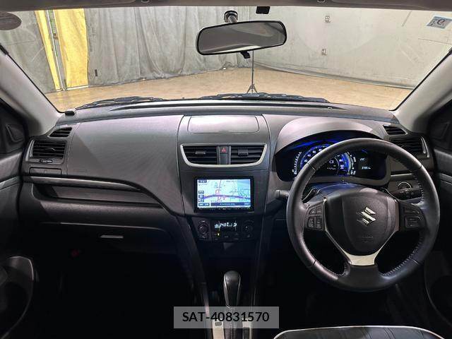 Suzuki SWIFT 2014-08 8056295-6