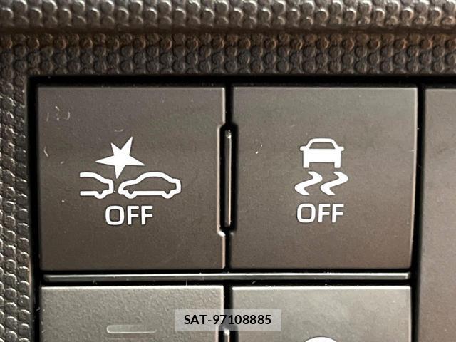 Daihatsu TAFT 2023-10 8004973-5