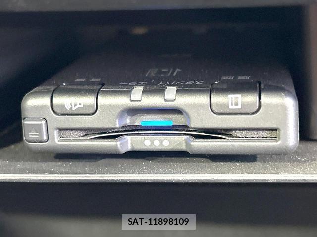 Daihatsu TAFT 2021-07 8054182-5