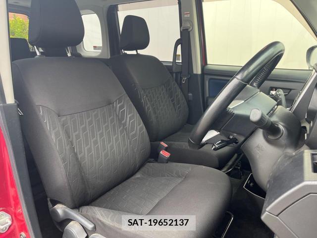 Toyota TANK 2017-05 8053693-8