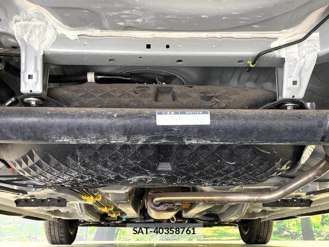 Toyota TANK 2019-03 8054283-18