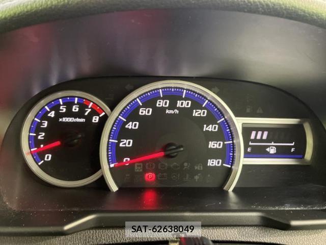 Toyota TANK 2017-11 8056125-13