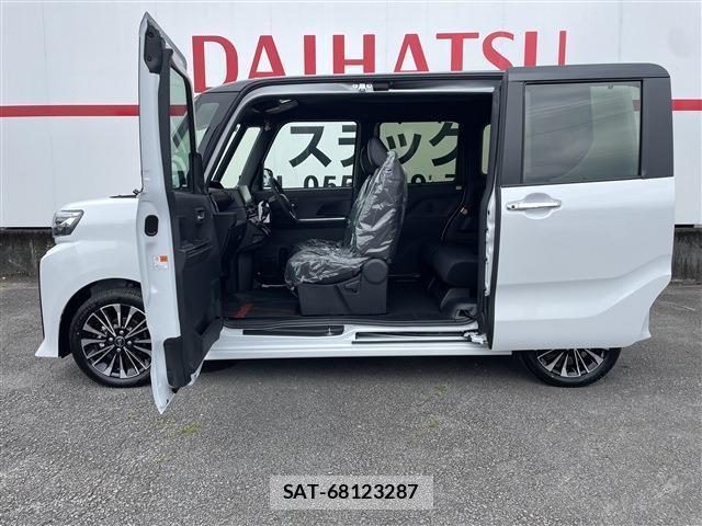 Daihatsu TANTO 2026-06 8053207-9