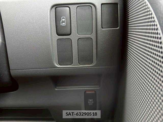 Daihatsu TANTO 2008-07 8053483-13