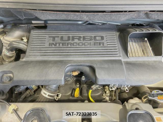 Daihatsu TANTO 2014-12 8053713-17