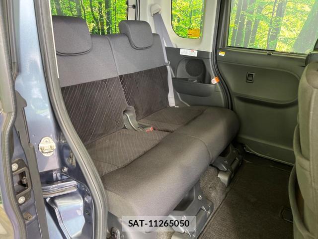 Daihatsu TANTO 2018-02 8053824-8