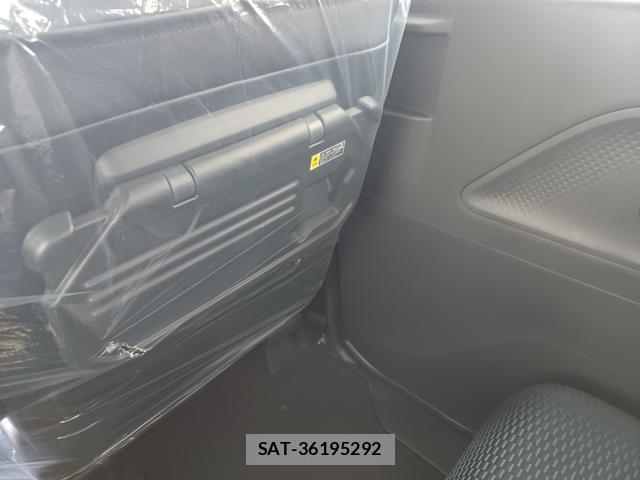 Daihatsu TANTO 2026-06 8054052-18