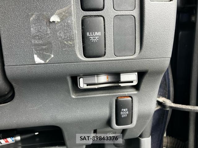 Daihatsu TANTO 2008-02 8054112-16
