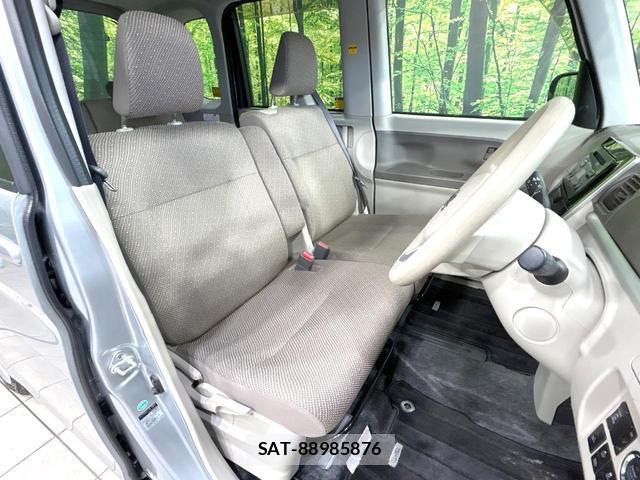Daihatsu TANTO 2017-03 8054177-6