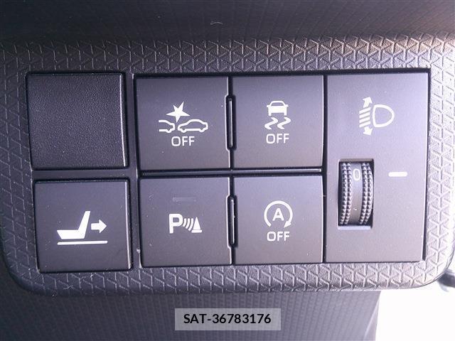 Daihatsu TANTO 2021-05 8054250-14