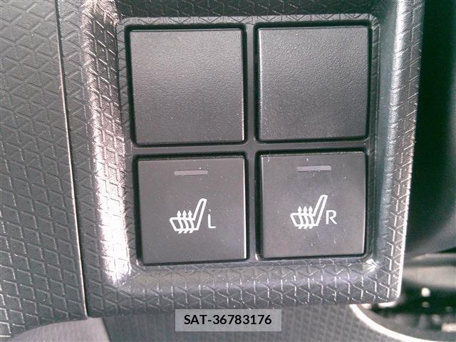 Daihatsu TANTO 2021-05 8054250-16