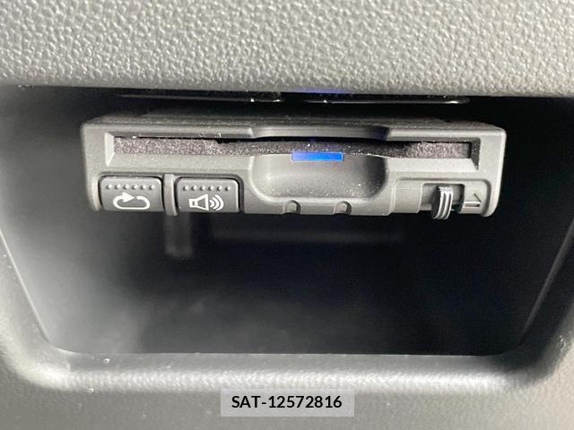 Daihatsu TANTO 2017-07 8054414-6