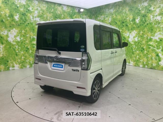 Daihatsu TANTO 2019-04 8054510-2