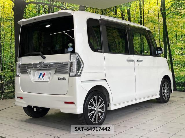 Daihatsu TANTO 2017-07 8054533-16