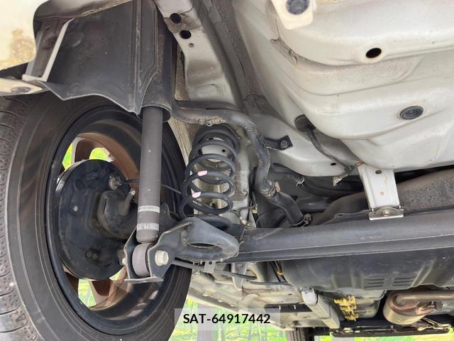 Daihatsu TANTO 2017-07 8054533-19