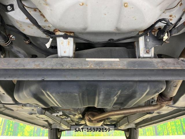 Daihatsu TANTO 2011-08 8055766-18