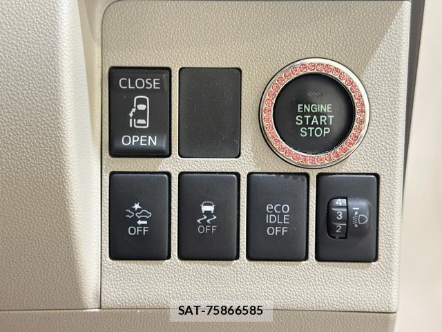 Daihatsu TANTO 2016-02 8055800-4