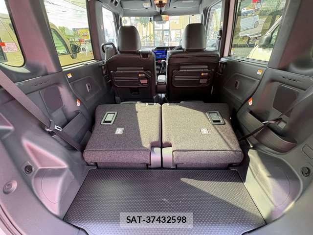 Daihatsu TANTO 2023-01 8055986-6