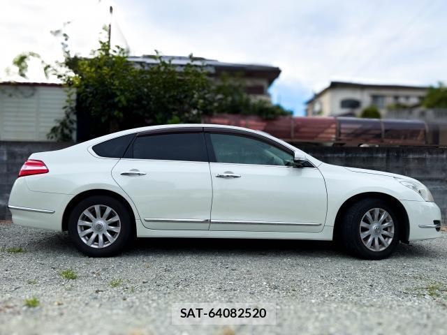 Nissan TEANA 2010-10 8055602-1