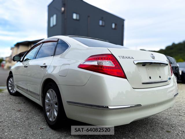 Nissan TEANA 2010-10 8055602-11
