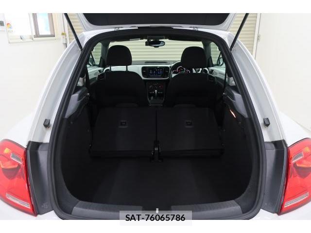VolksWagen THE BEETLE 2015-02 8053228-14